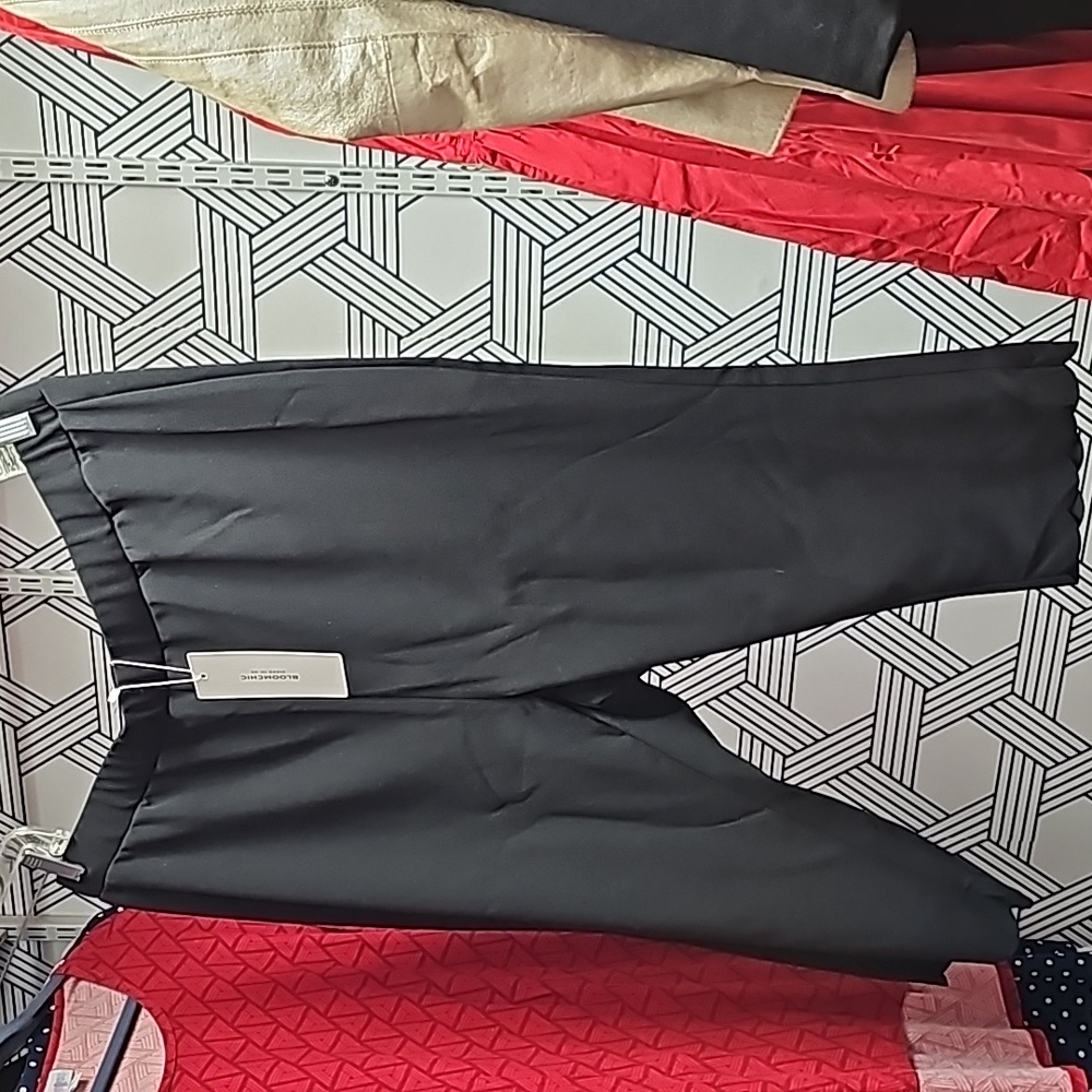 Bloomchic capris NWT